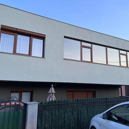 Ross Holiday Home Burgas City Eksteriør billede
