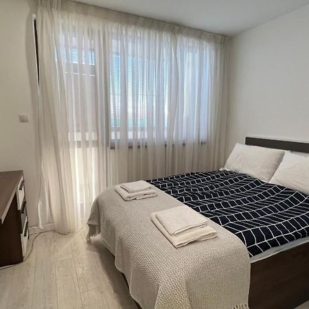 Ross Holiday Home Burgas City Eksteriør billede