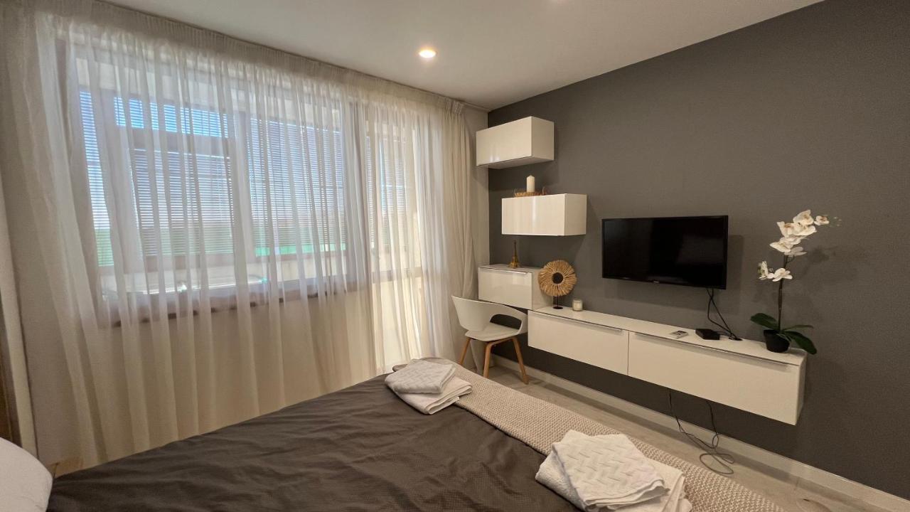 Ross Holiday Home Burgas City Eksteriør billede