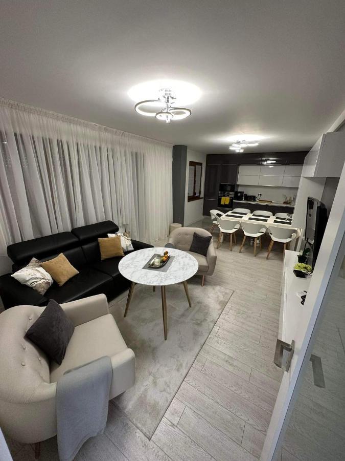 Ross Holiday Home Burgas City Eksteriør billede